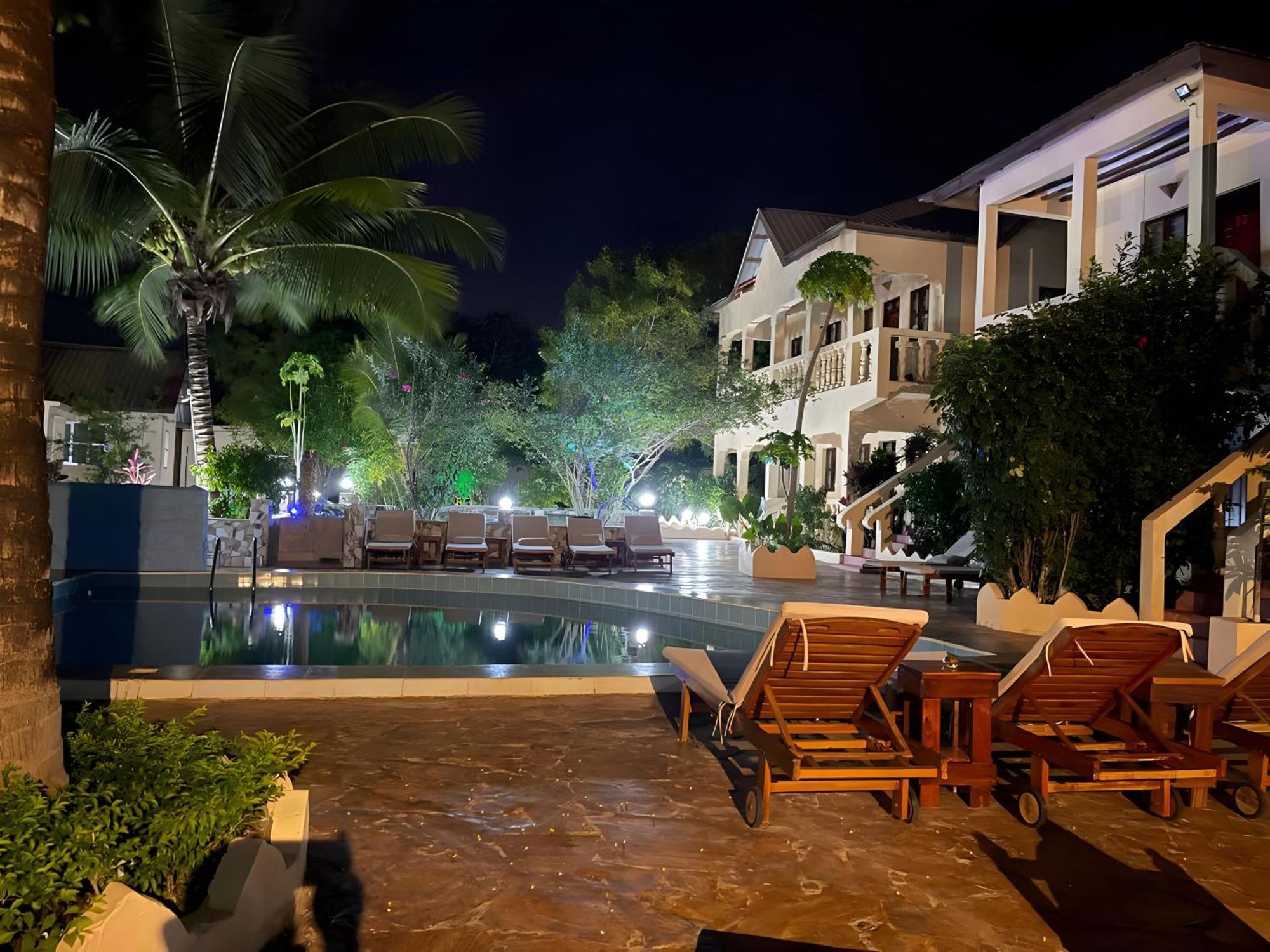 Seagull Hotel