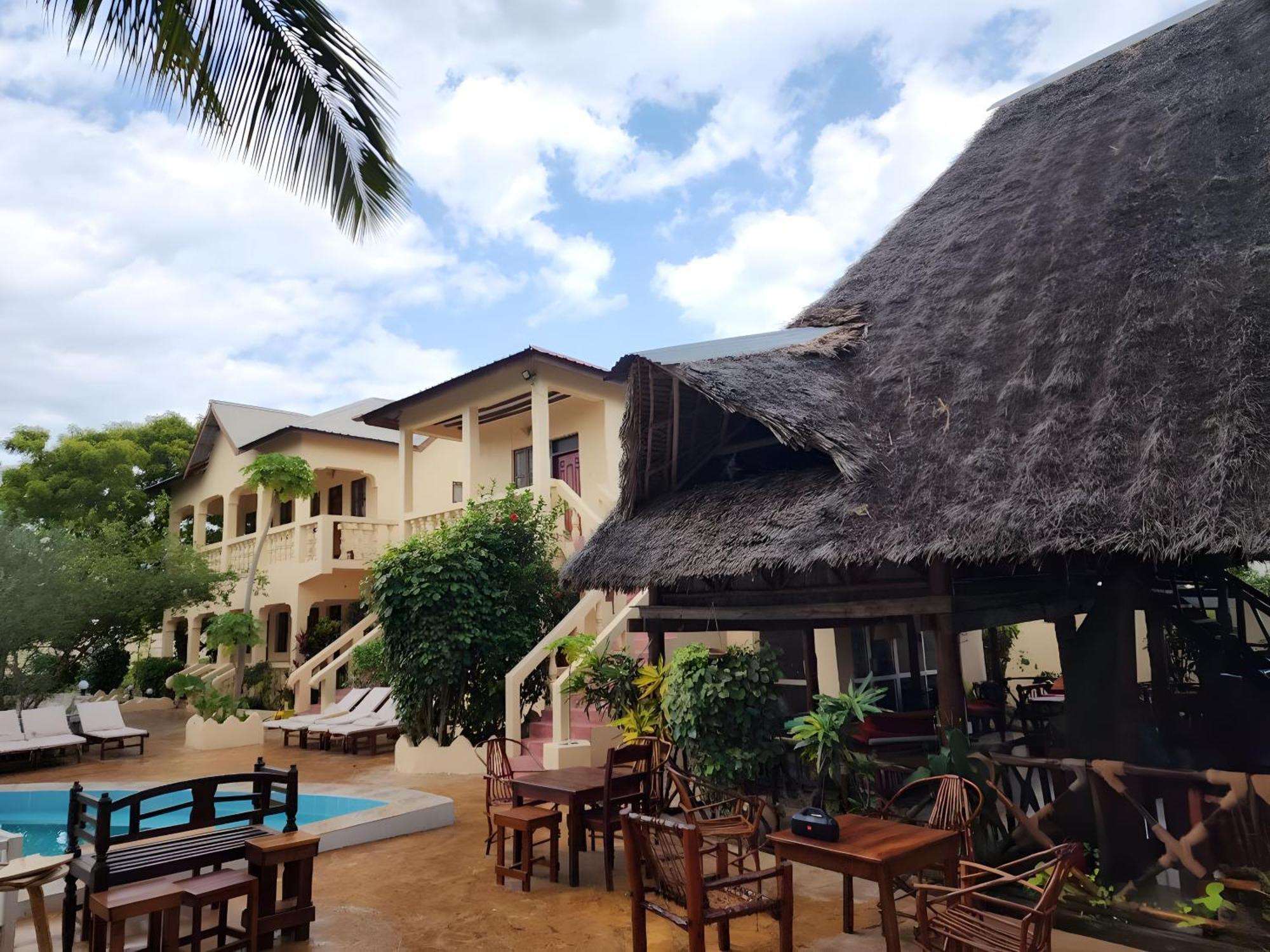 Seagull Hotel